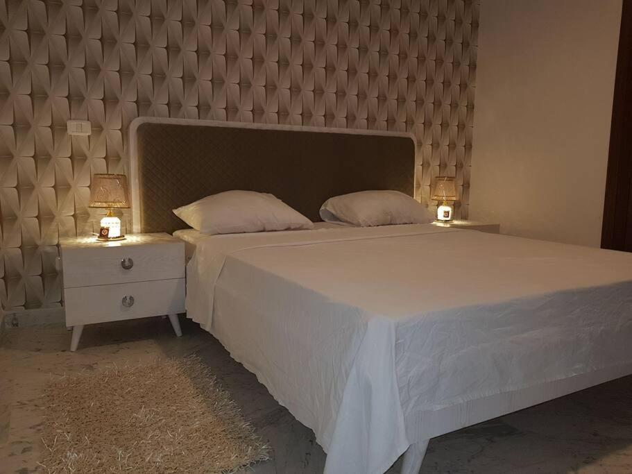 Lovely Apartment Near Tunis Mall - Lac2 Тунис Екстериор снимка